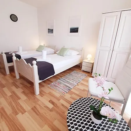 Hotel Roko Kastela